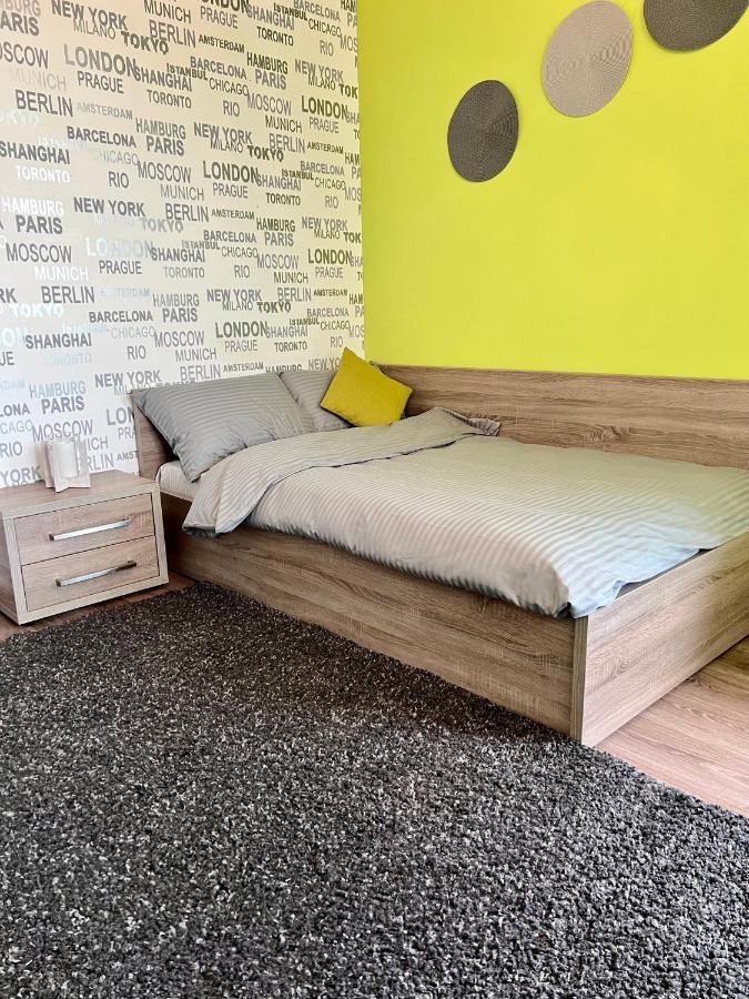 Relax. Просторі Та Затишні Апартаменти Ternopil Kültér fotó