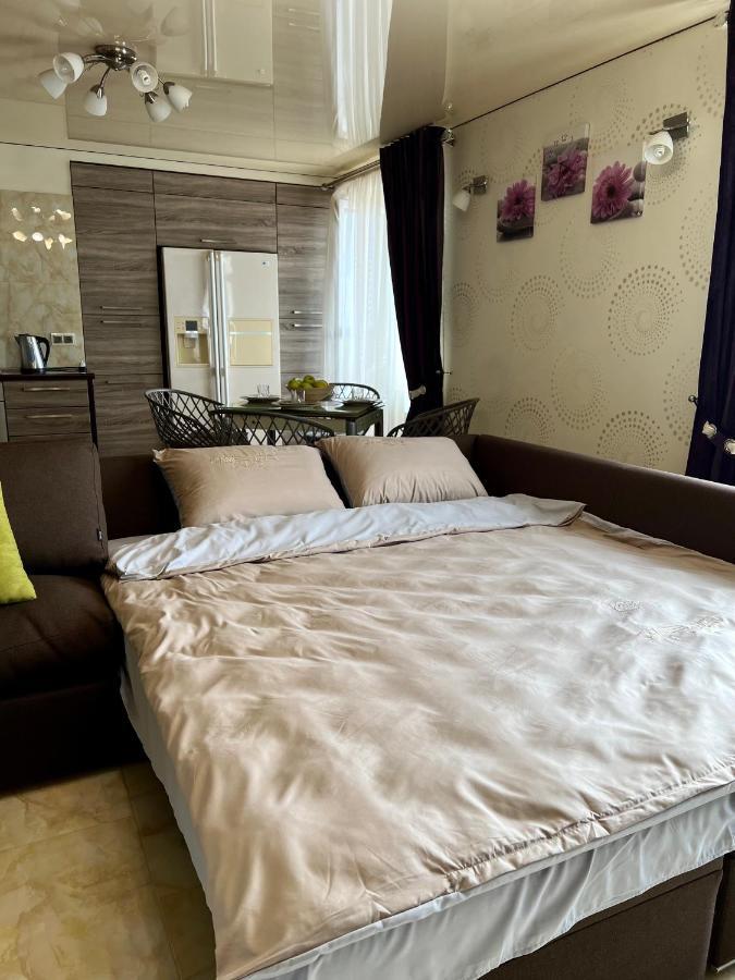 Relax. Просторі Та Затишні Апартаменти Ternopil Kültér fotó